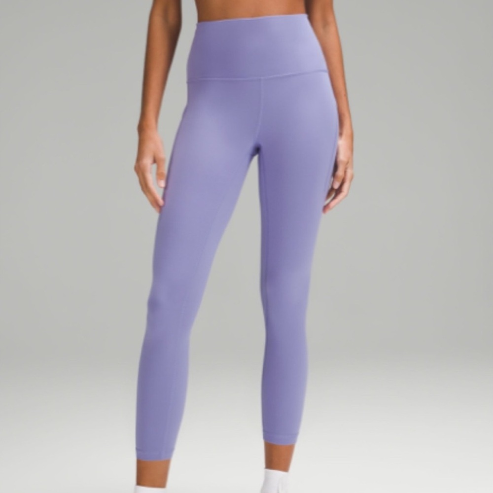 Lululemon Wunder Train HR Tight 25” *Pockets
